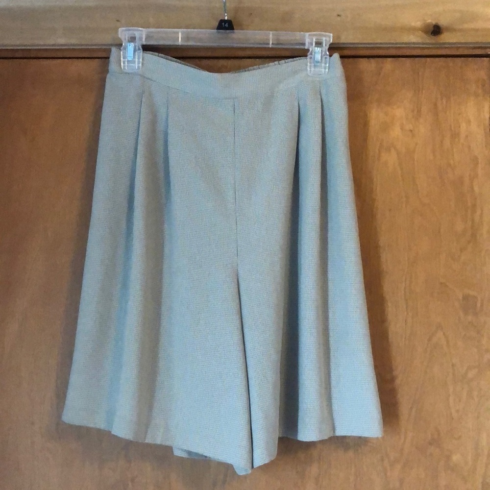 Vintage high waist gingham shorts